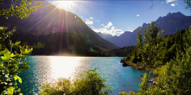 Upper Kachura Lake